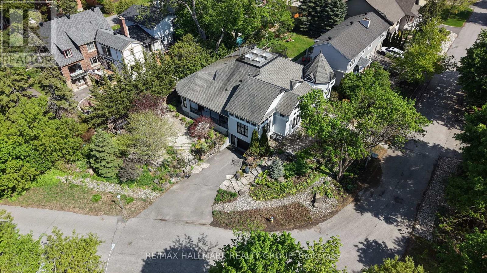 435 WESTMINSTER AVENUE - 47