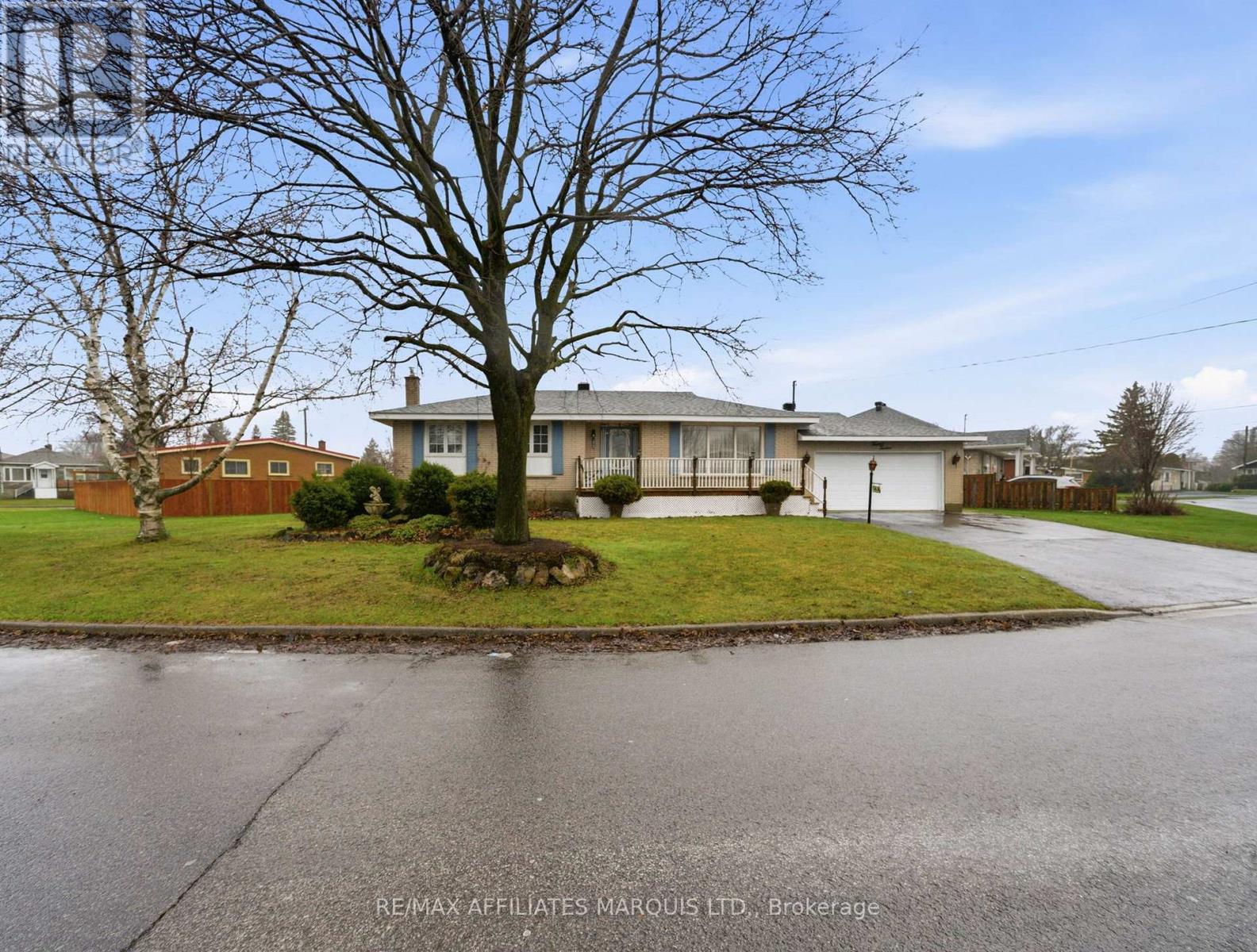 1212 BRODEUR STREET - Image 2