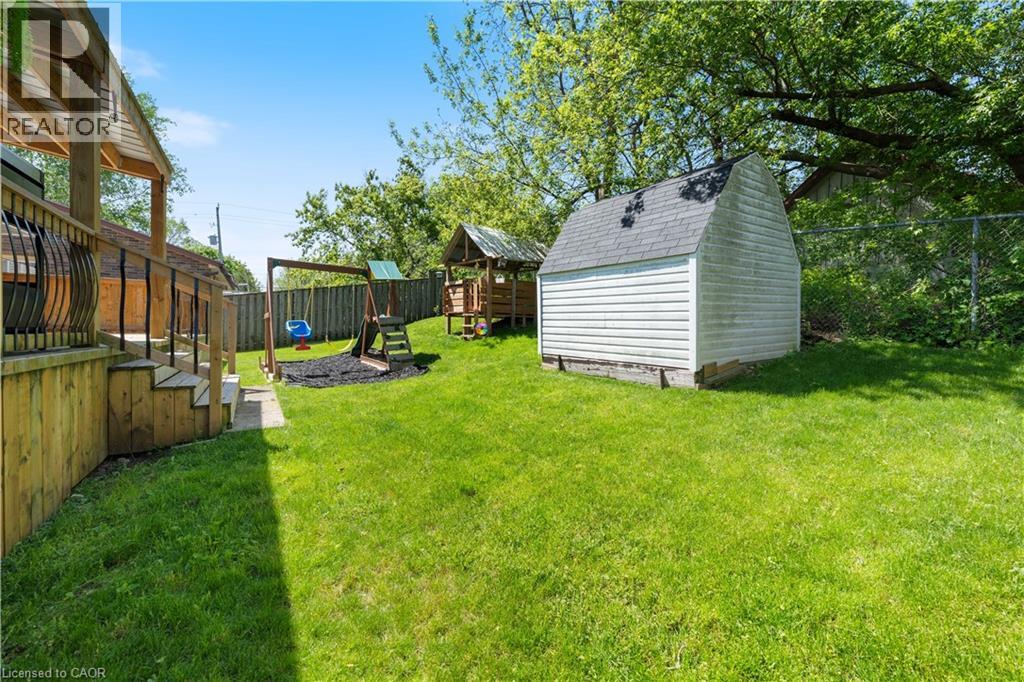 4 BRANT Street - 22