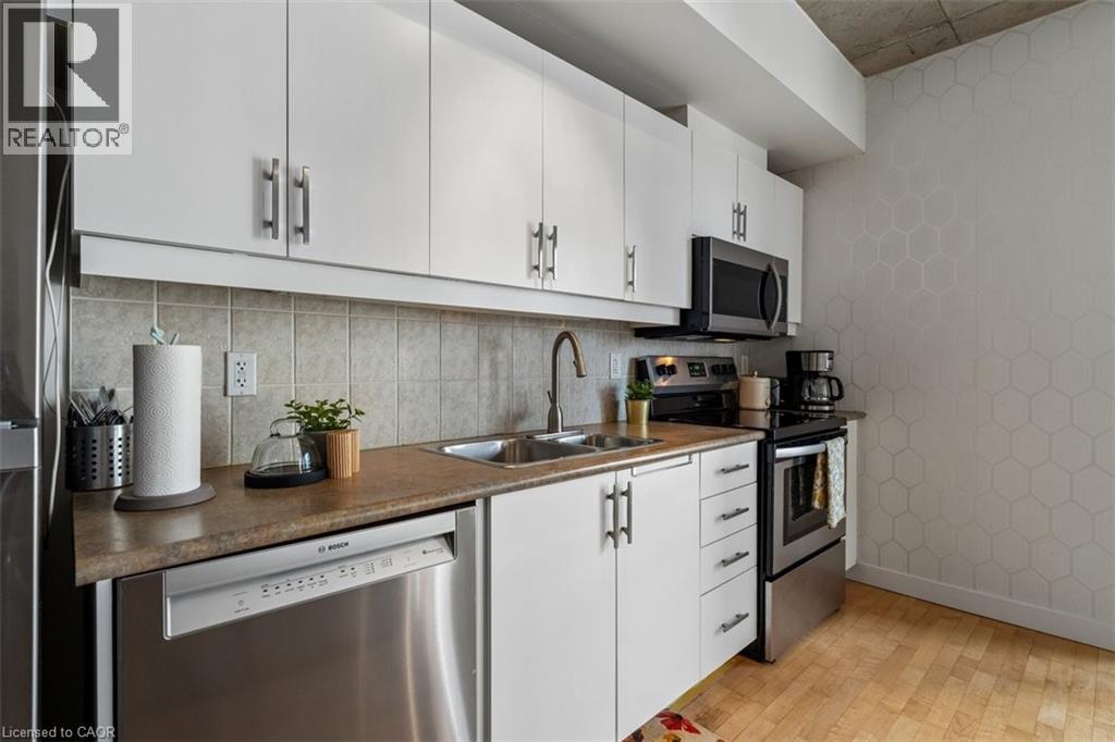 #612 1375 DUPONT Street - 12