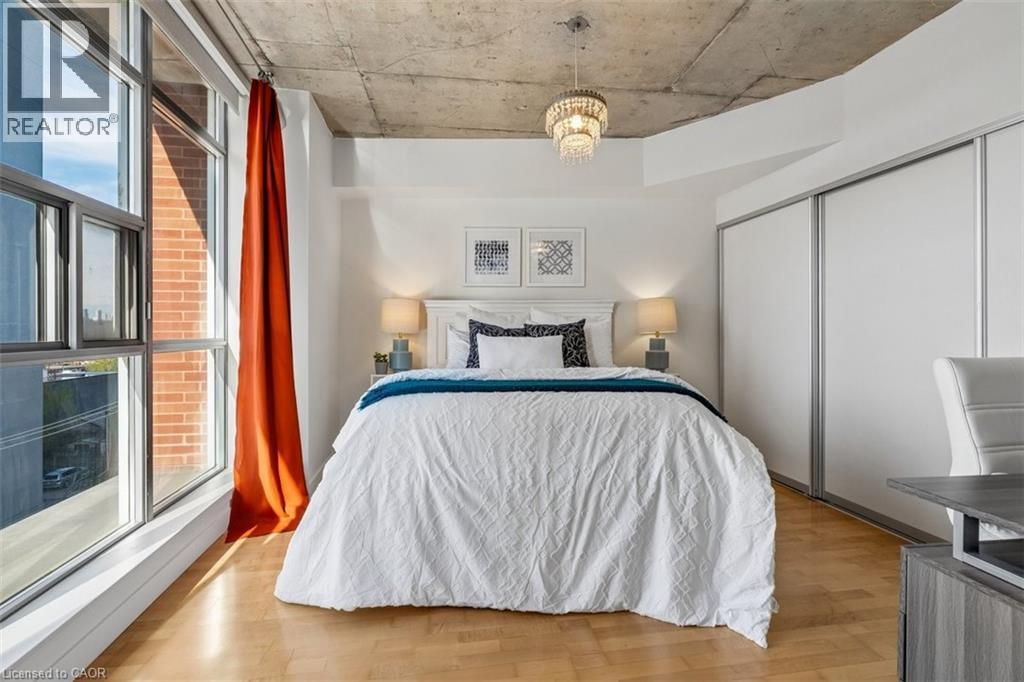 #612 1375 DUPONT Street - 17