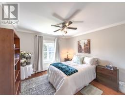 98 Greens Road thumbnail 22