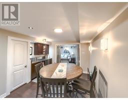 98 Greens Road thumbnail 29