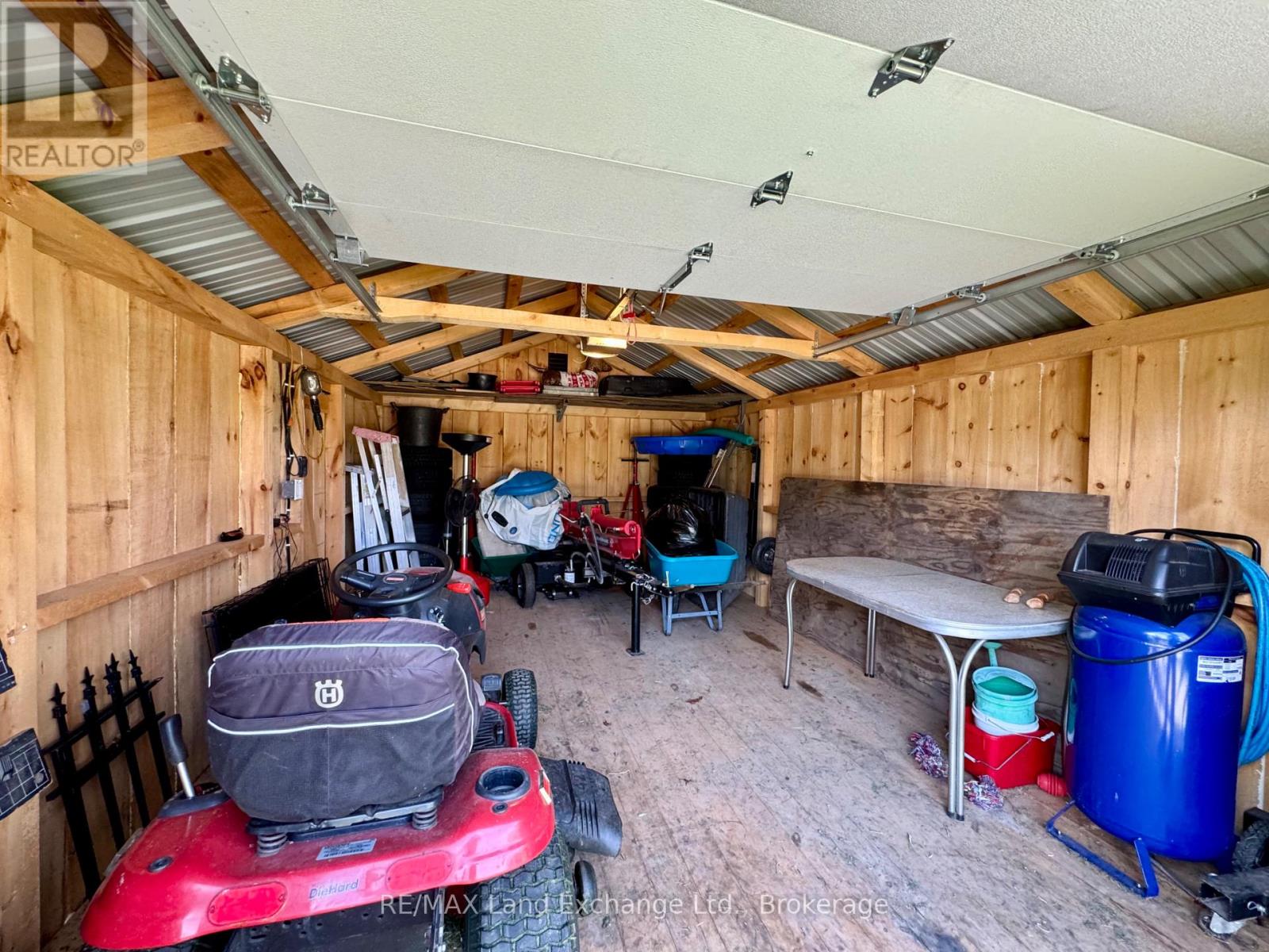 1676 BRUCE-SAUGEEN TOWNLINE - 29