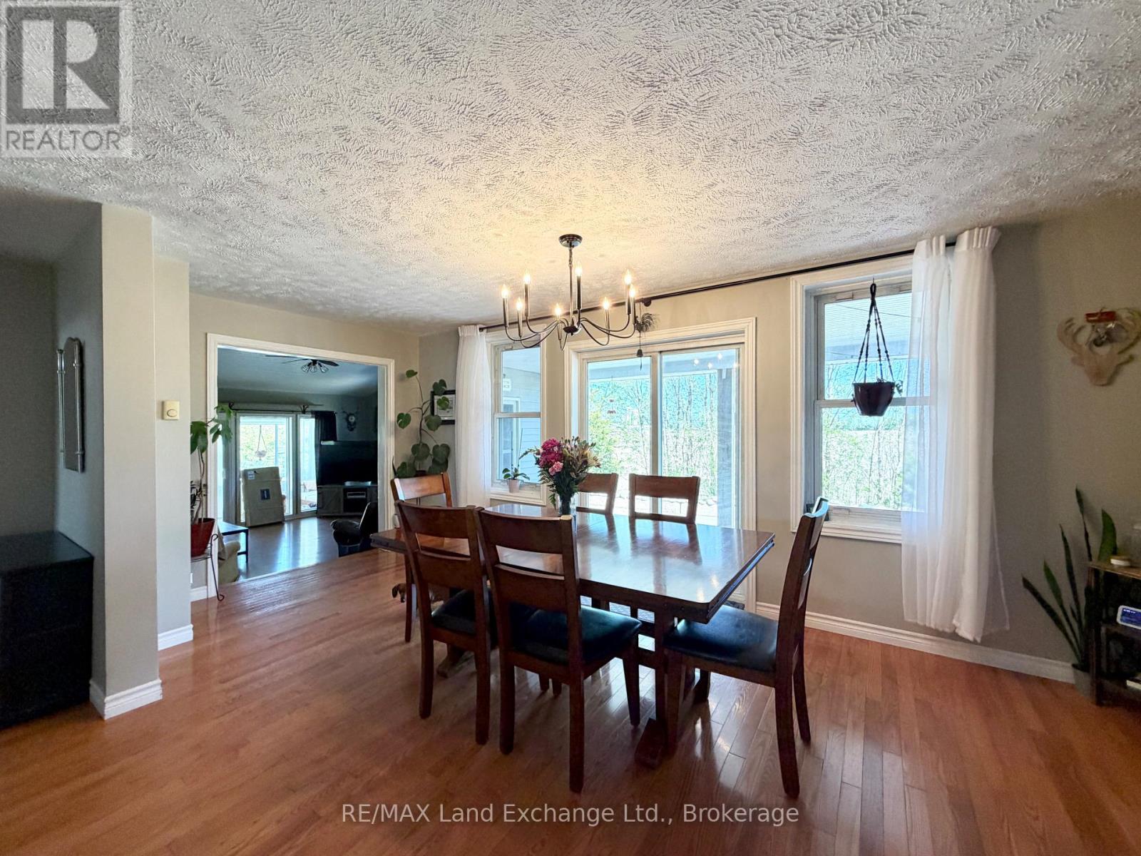 1676 BRUCE-SAUGEEN TOWNLINE - 9