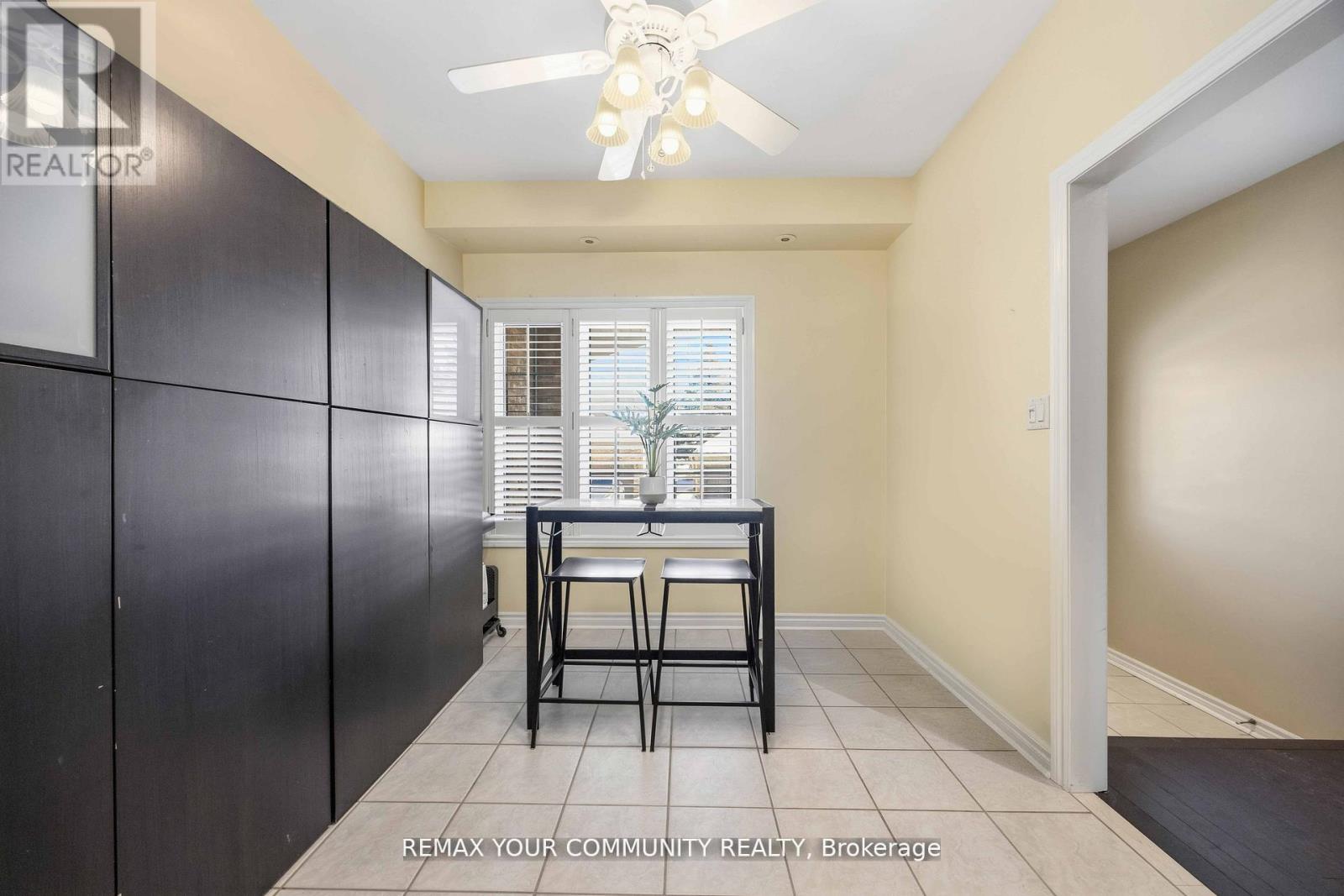#17 520 SILKEN LAUMANN DRIVE - 28