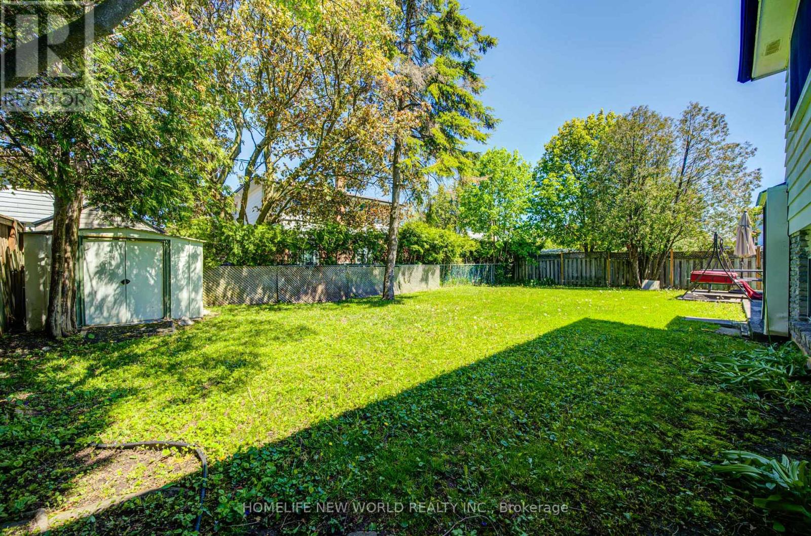 42 HAMILTON HALL DRIVE - 40
