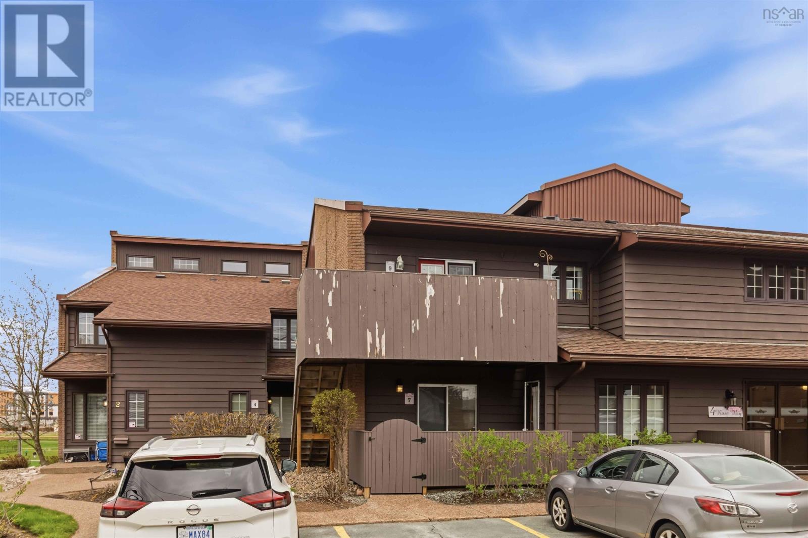 Suite 9 4 Rose Way - Image 2