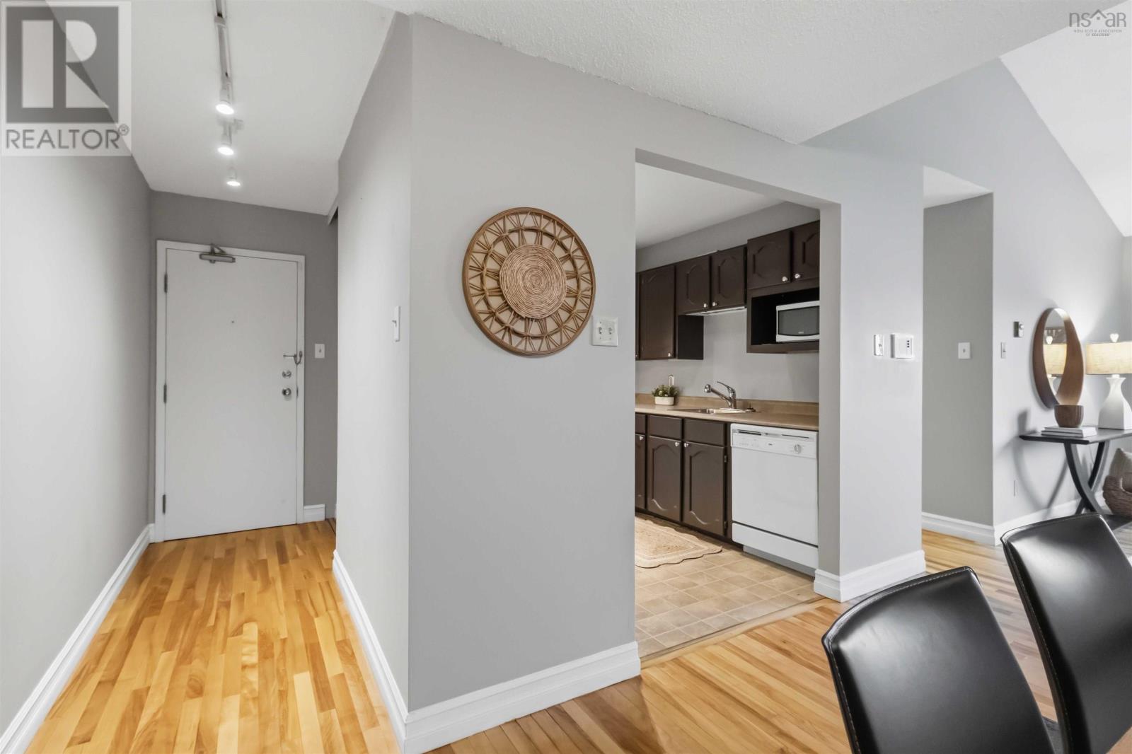 Suite 9 4 Rose Way - 20