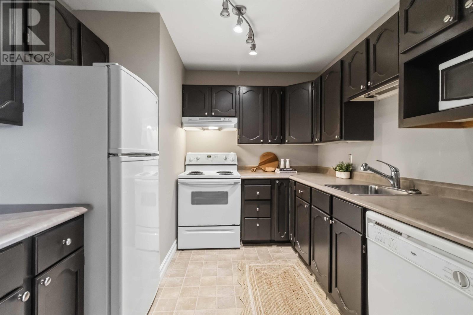 Suite 9 4 Rose Way - 22
