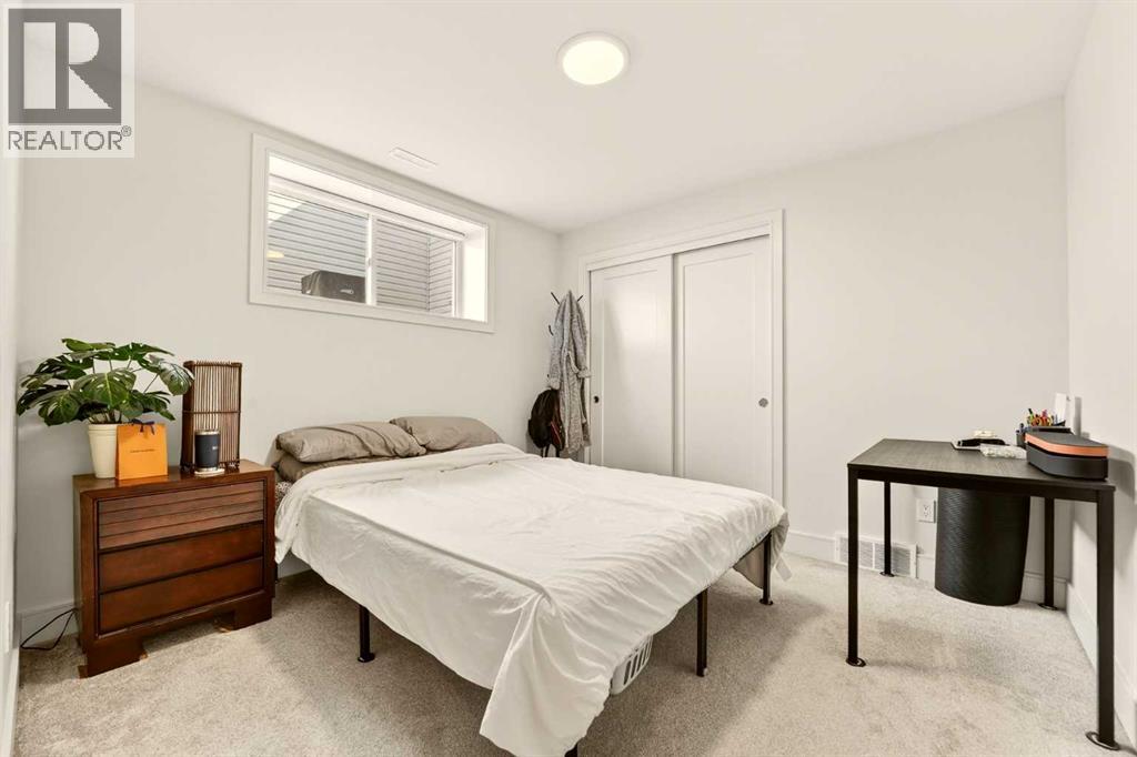 2600 45 Street S - 45