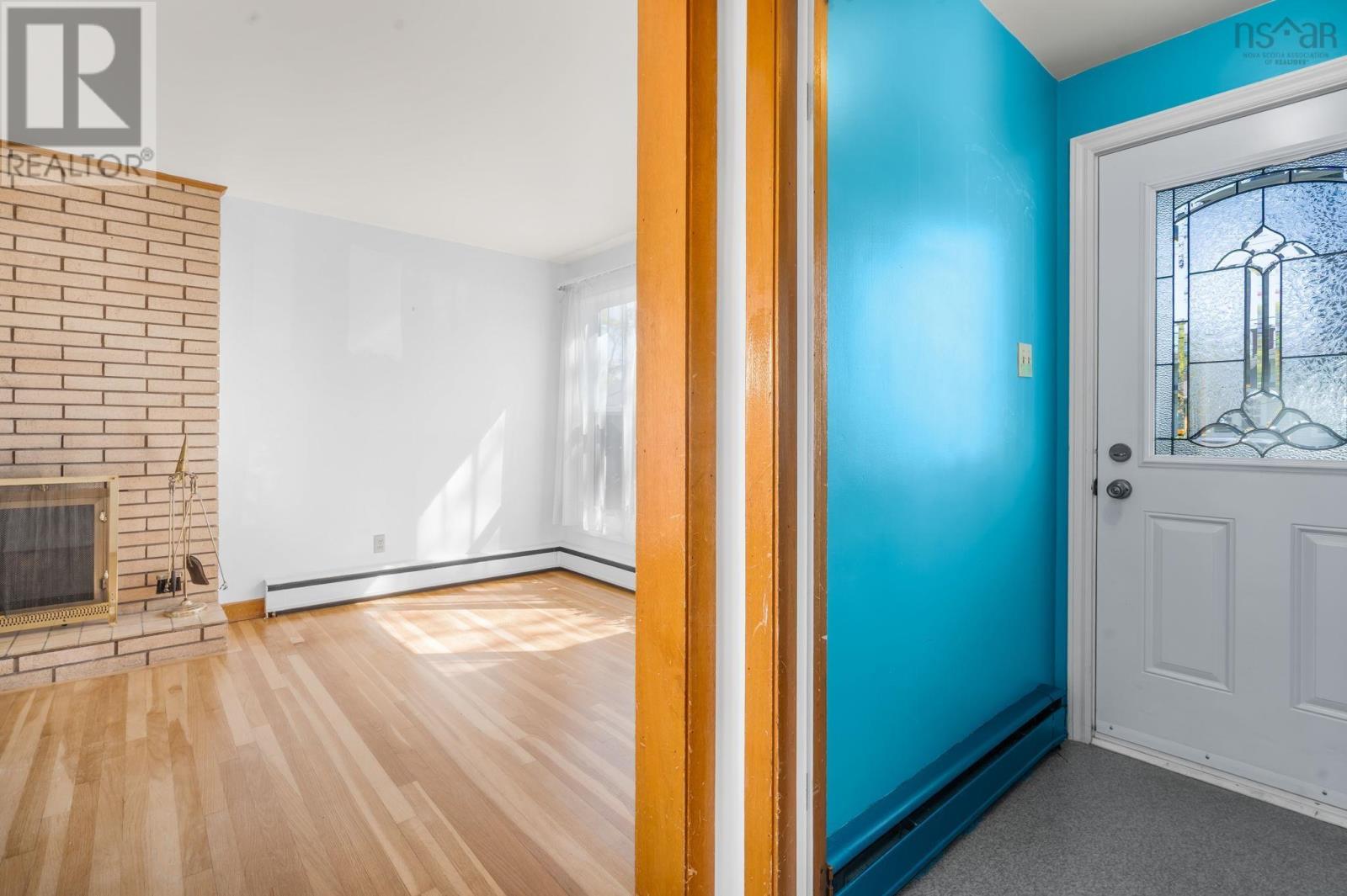 876 Bridges Street - Image 3