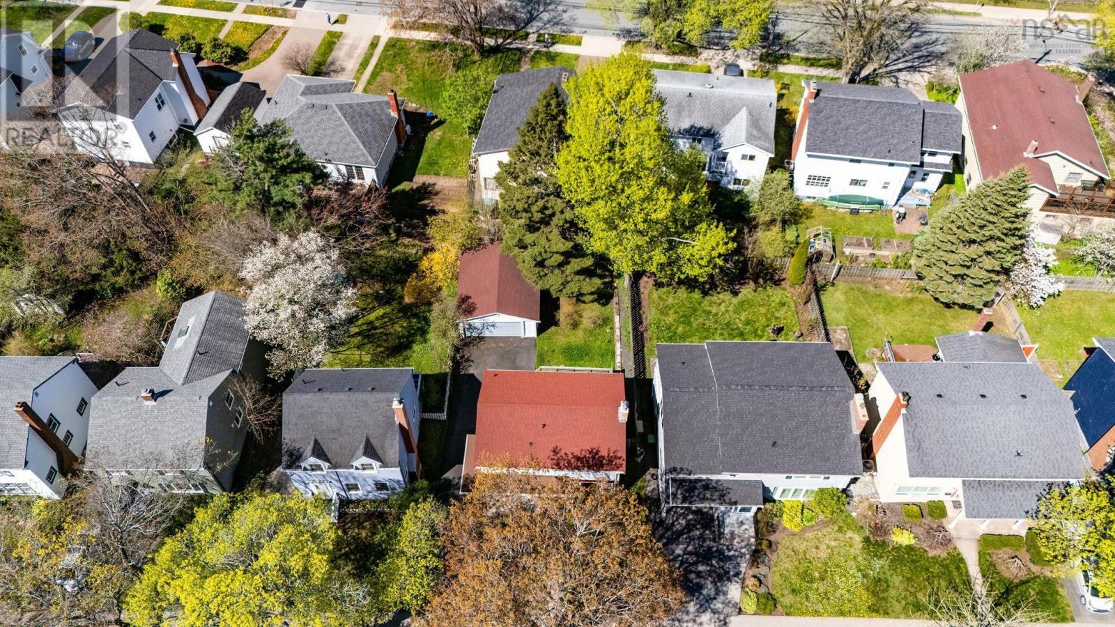 876 Bridges Street - 44