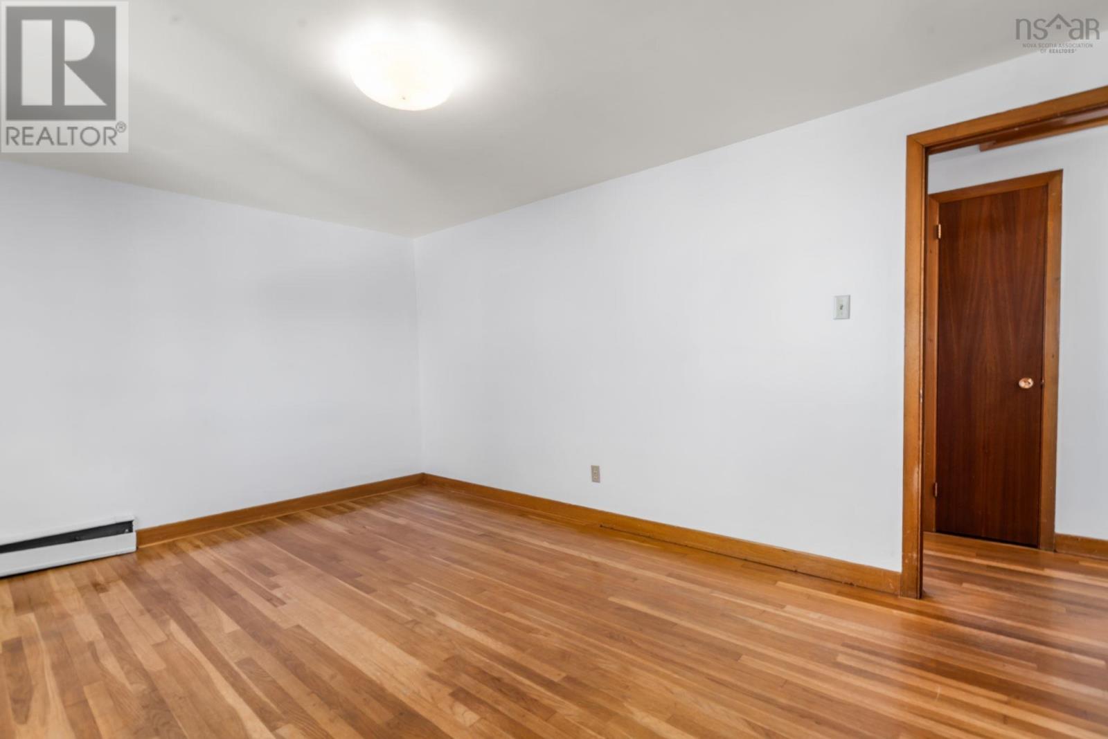 876 Bridges Street - 27