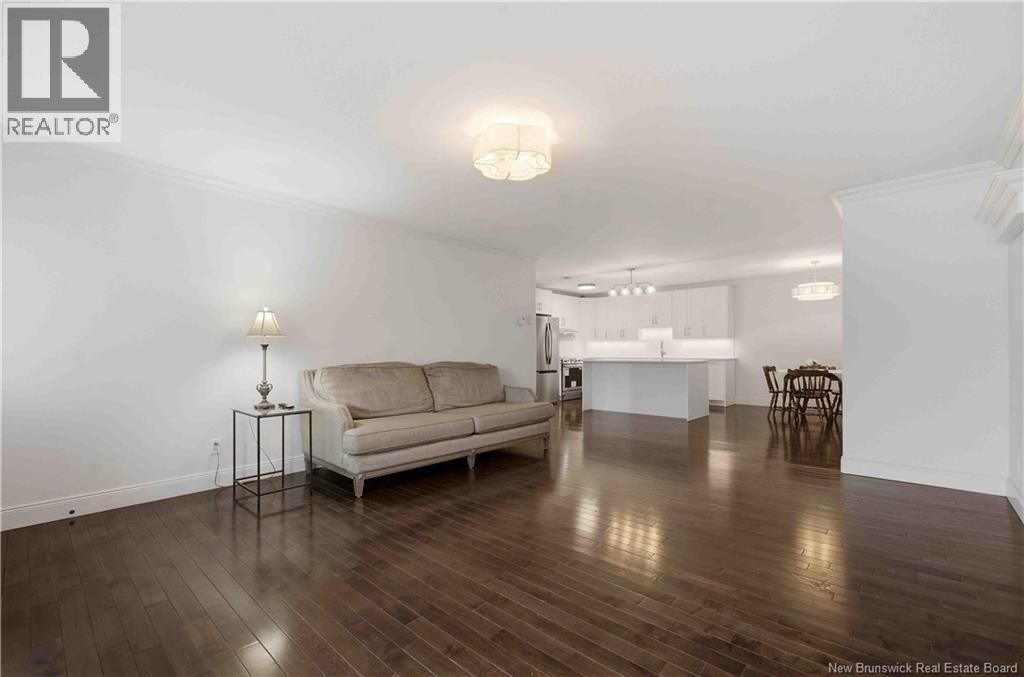 #207 9 Sunny Brae Drive - Image 2