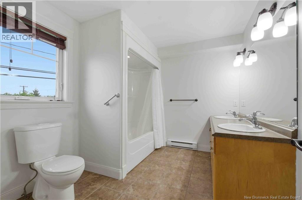 #207 9 Sunny Brae Drive - 23