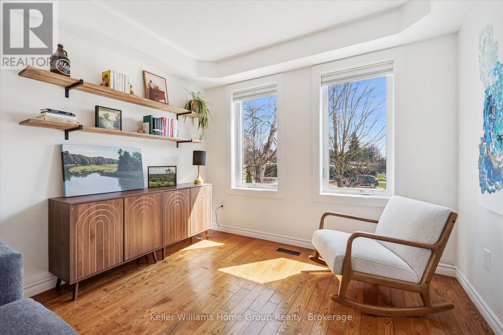 304 DANIEL CRESCENT - 10