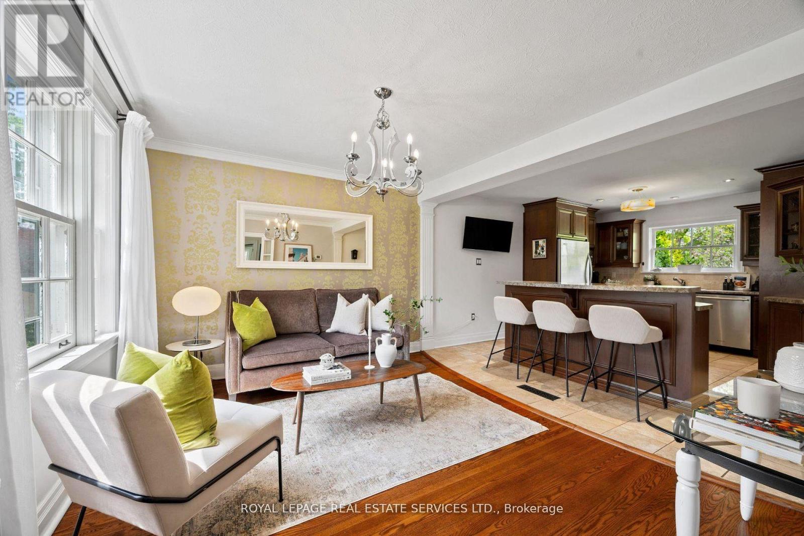 28 HOLLOWAY ROAD - 11