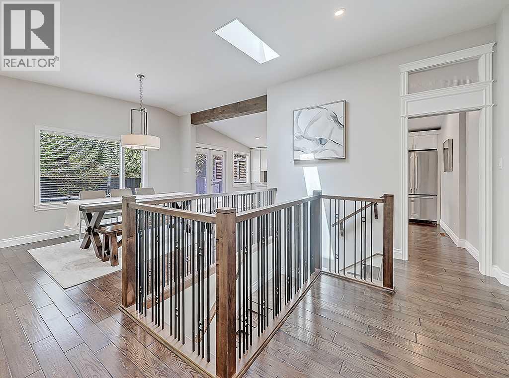 907 Kerfoot Crescent SW - Image 2