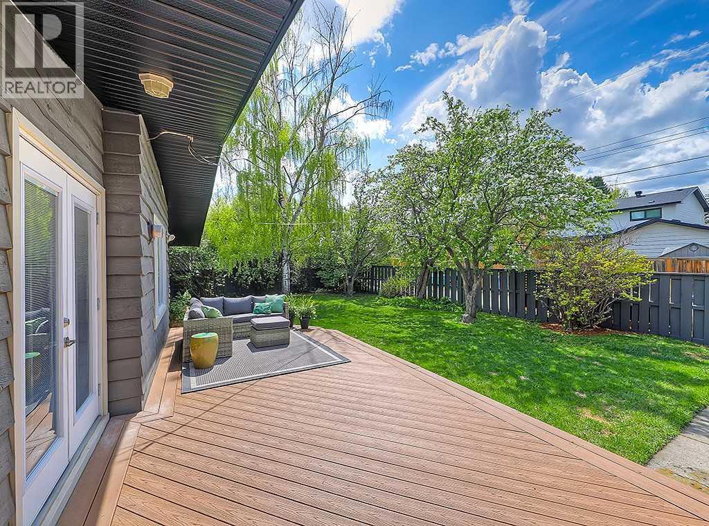 907 Kerfoot Crescent SW - 25