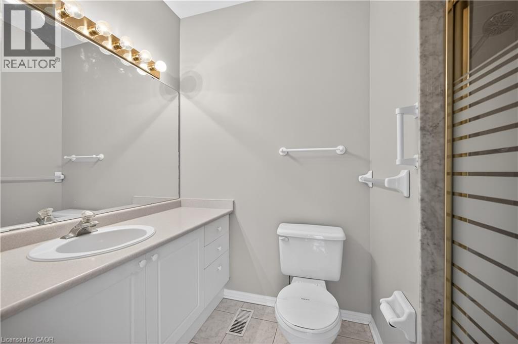 156 SILVERBIRCH Boulevard - 26