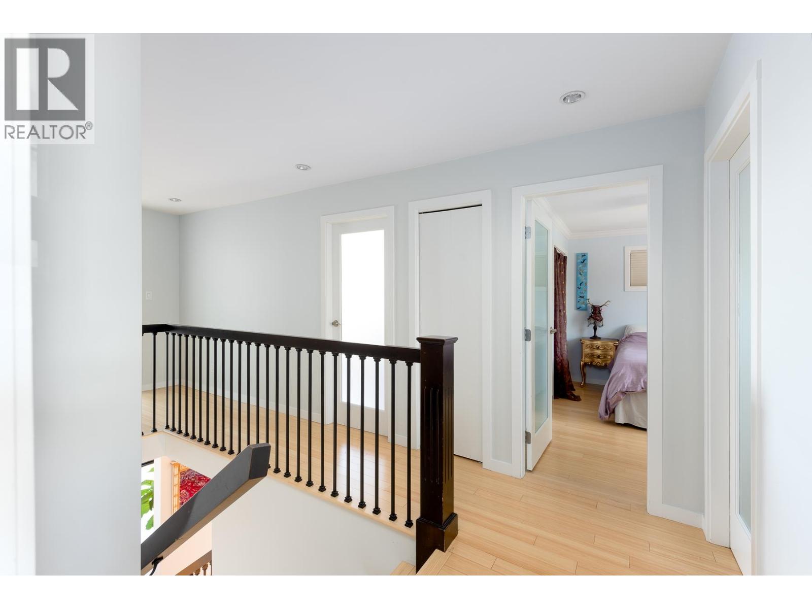 112 MINER STREET, New Westminster