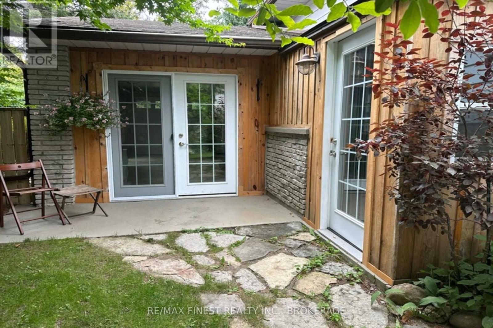 798 DANBURY ROAD - 32