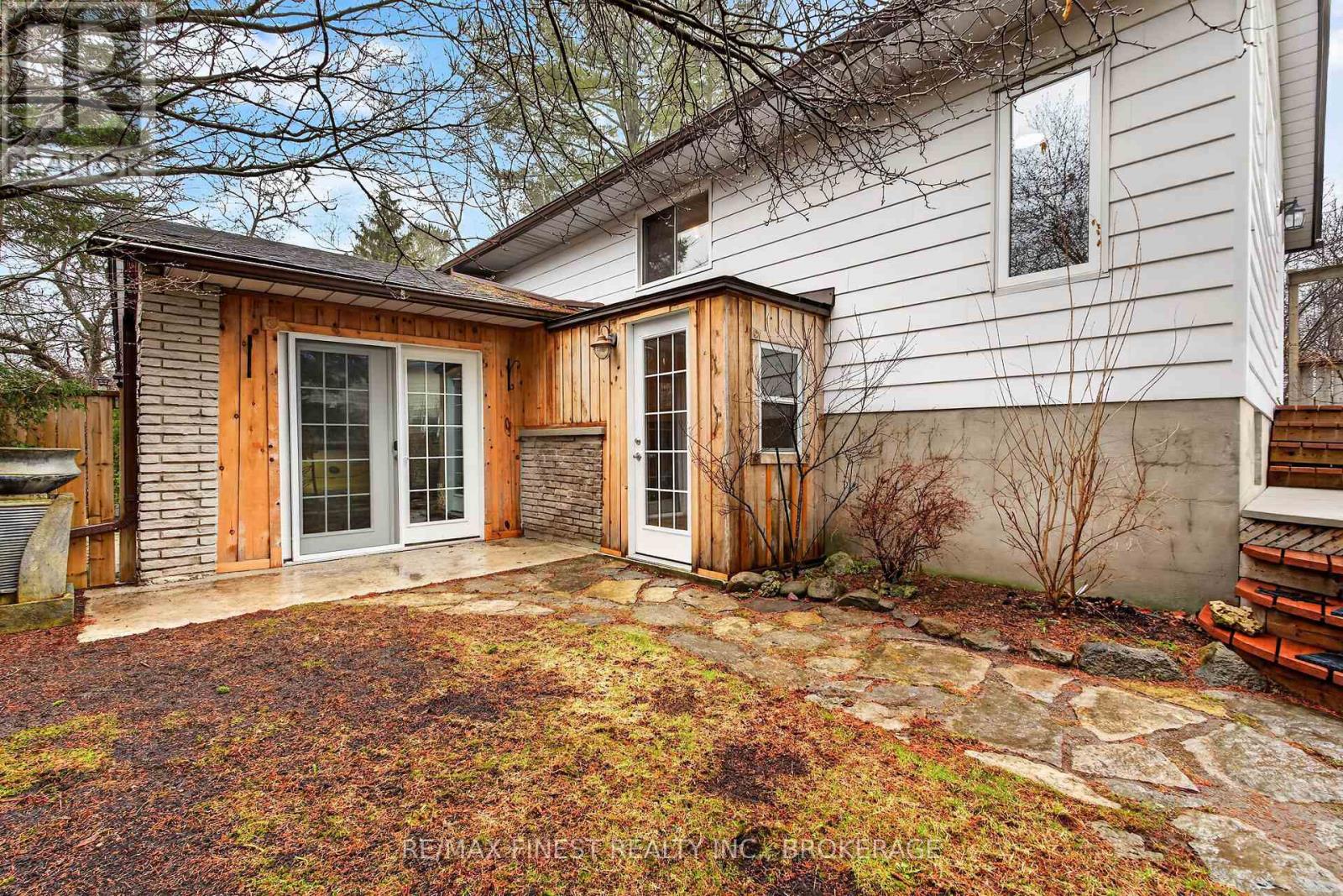 798 DANBURY ROAD - 34