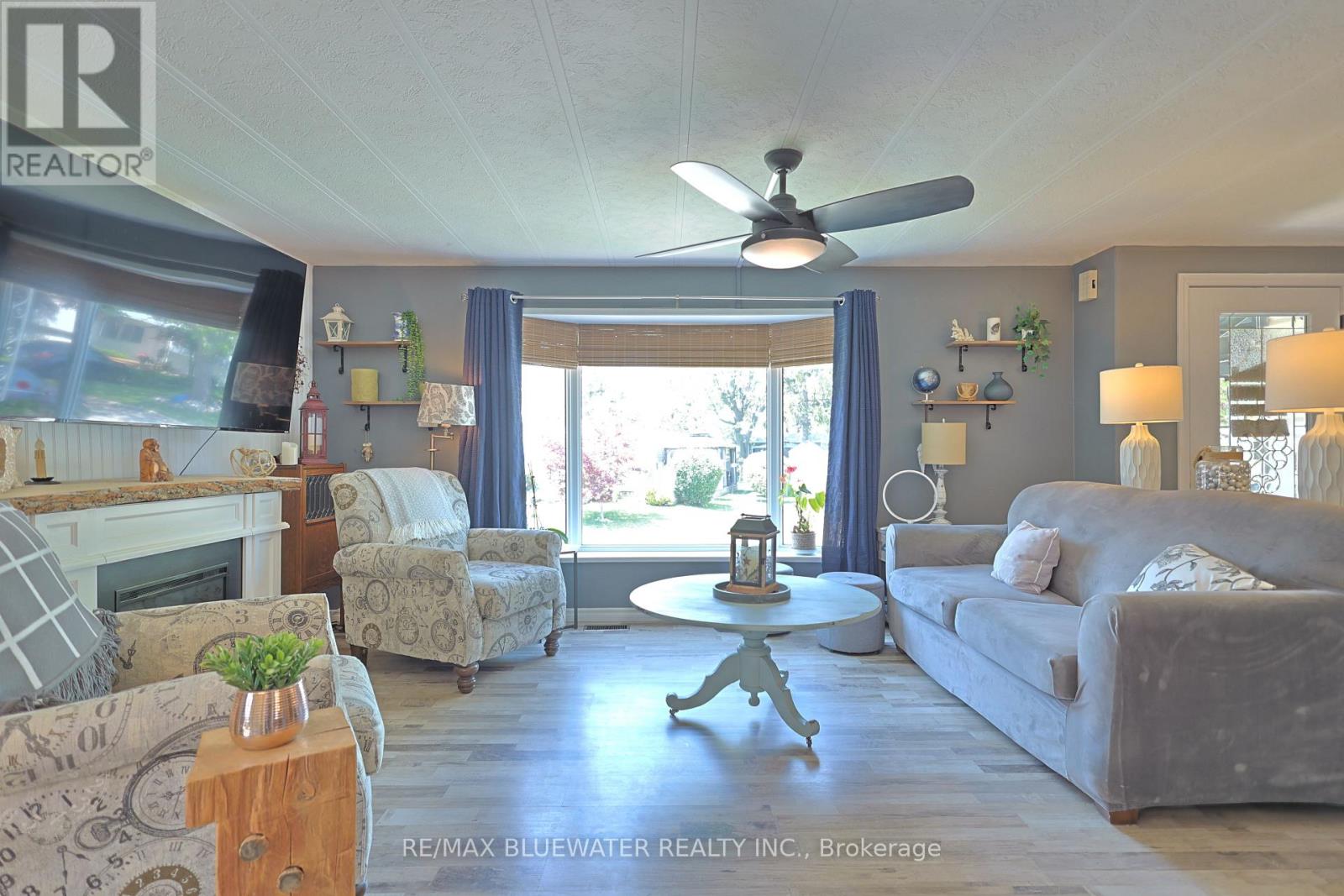 114 PEBBLE BEACH PARKWAY - 10