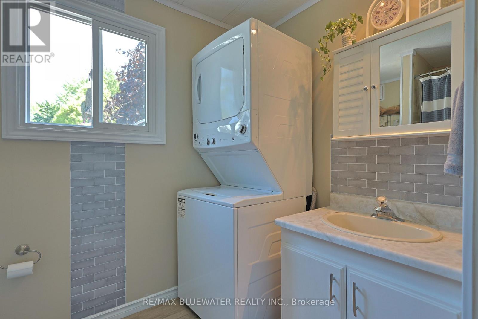 114 PEBBLE BEACH PARKWAY - 32