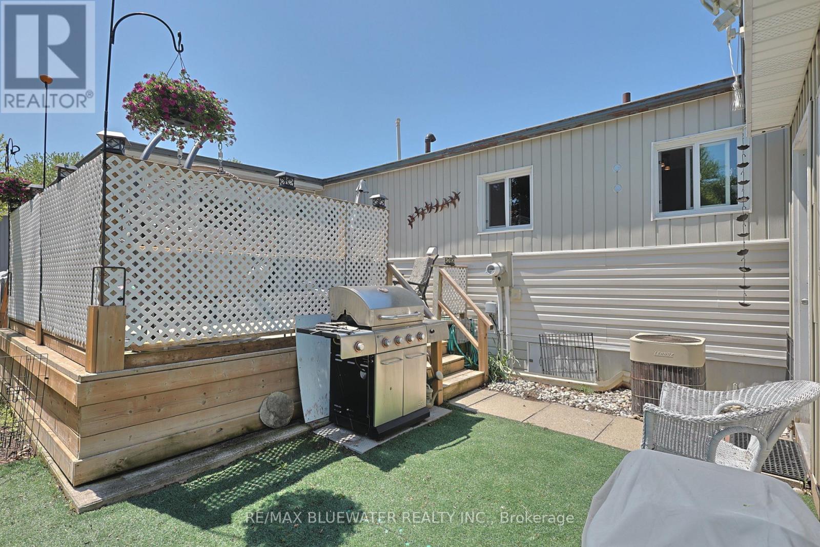 114 PEBBLE BEACH PARKWAY - 39