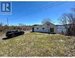 27 Village Cove Road West thumbnail 10