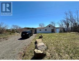 27 Village Cove Road West thumbnail 9