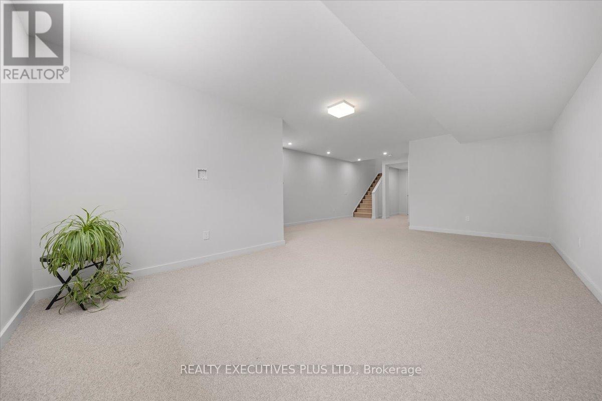 699 HONEYDEW STREET - 34