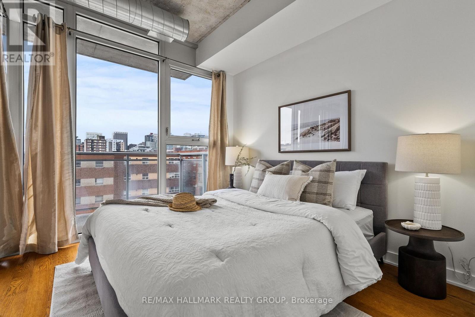 #332 354 GLADSTONE AVENUE - 12