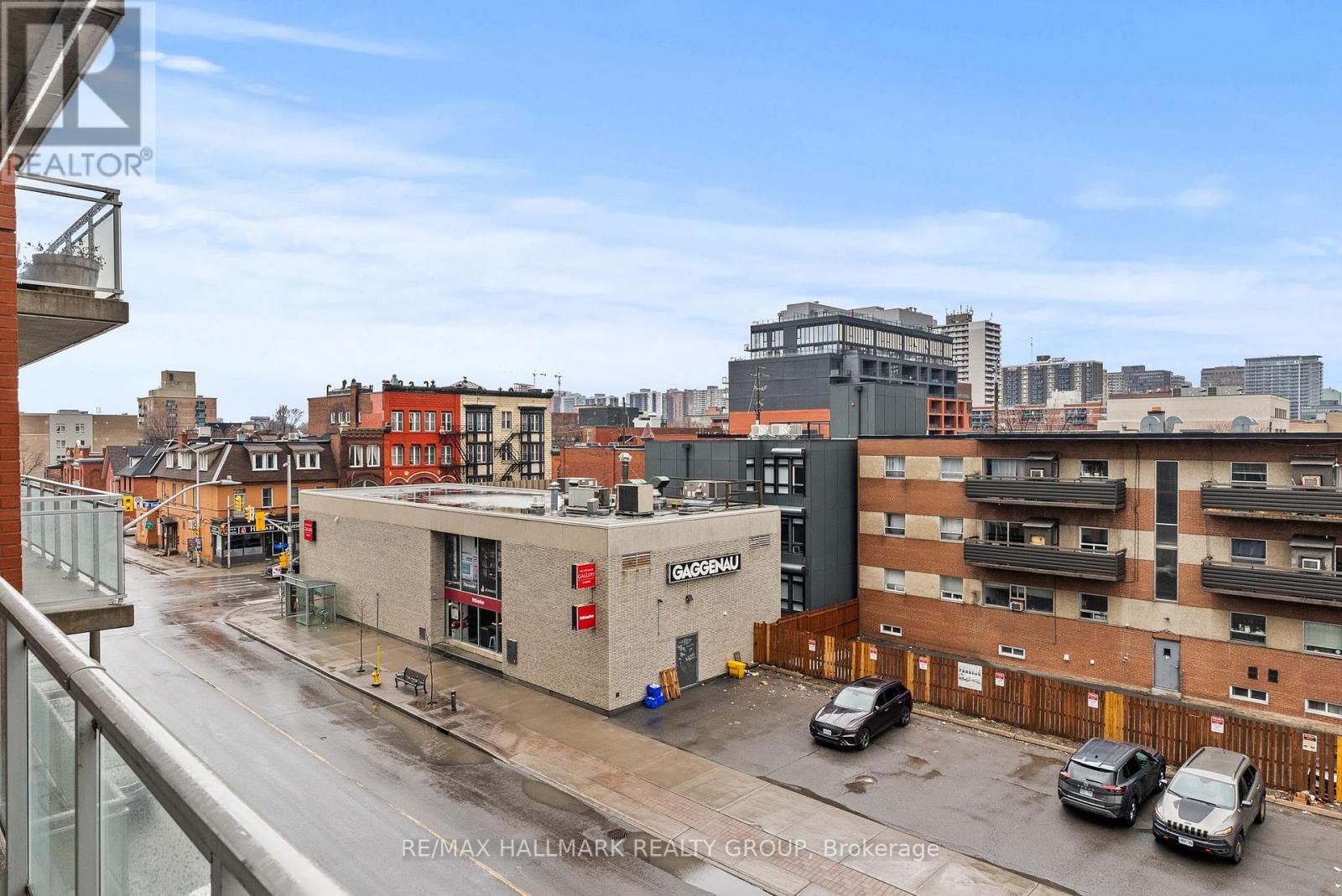 #332 354 GLADSTONE AVENUE - 17