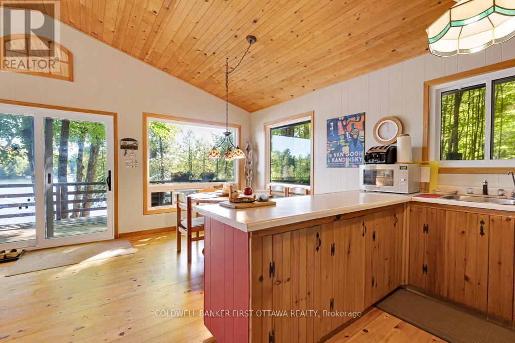 638-640 BELLOWS BAY PT ROAD - 10
