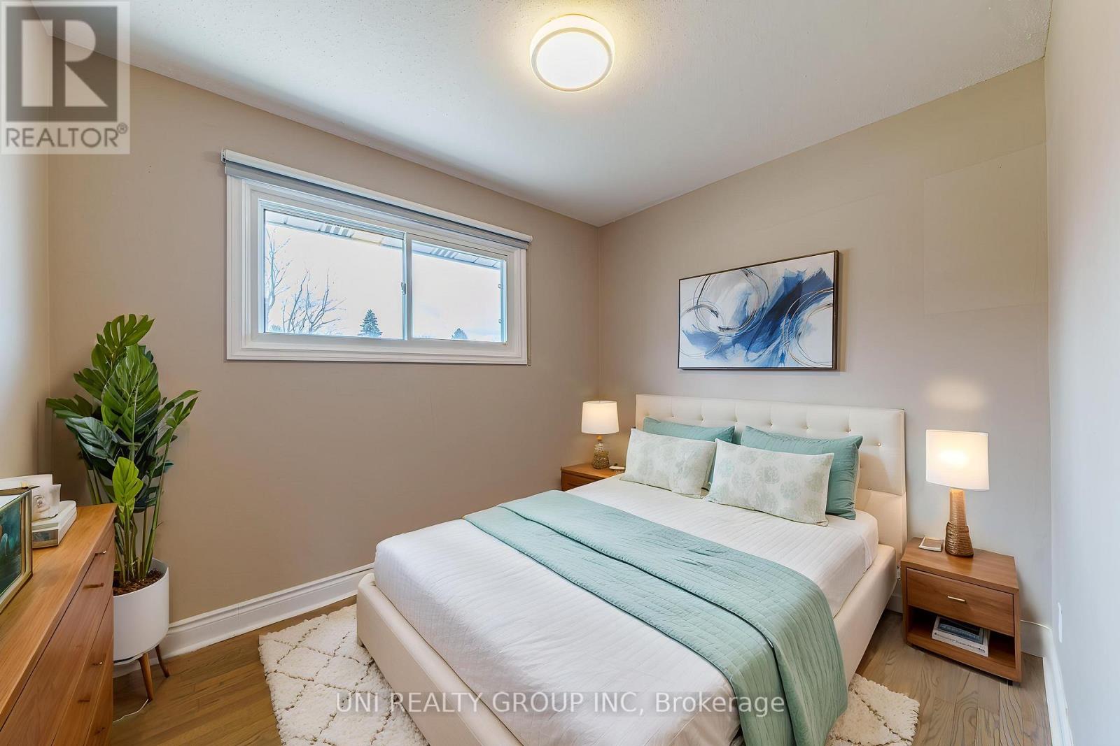 17 FOREST PARK AVENUE - 18