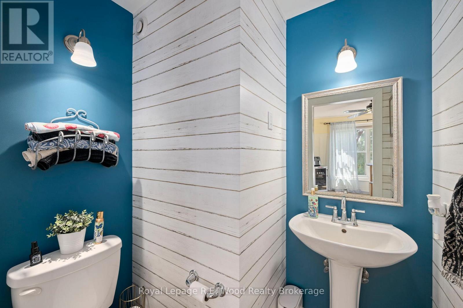 29 WOODSIDE DRIVE - 18