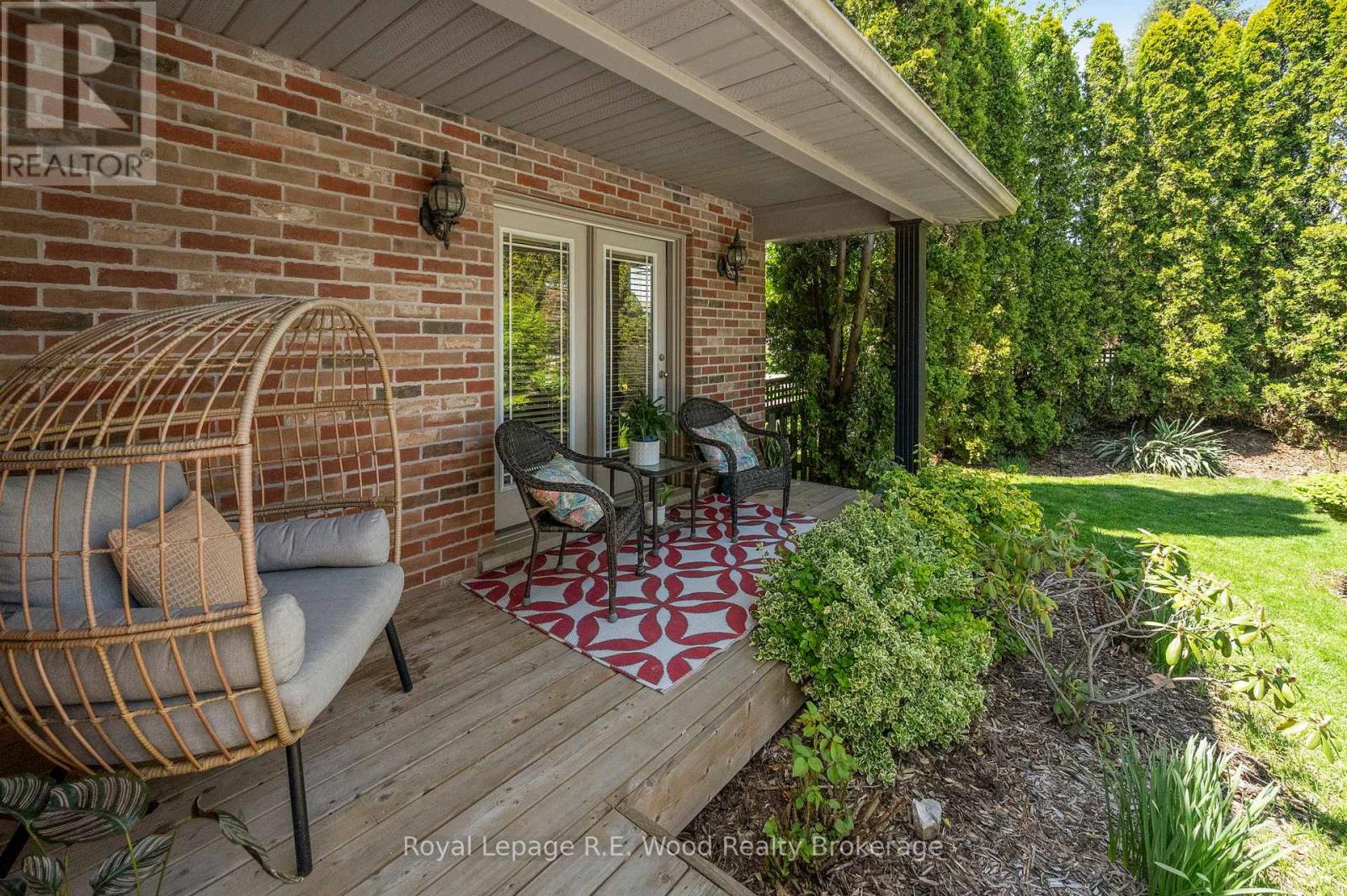 29 WOODSIDE DRIVE - 44