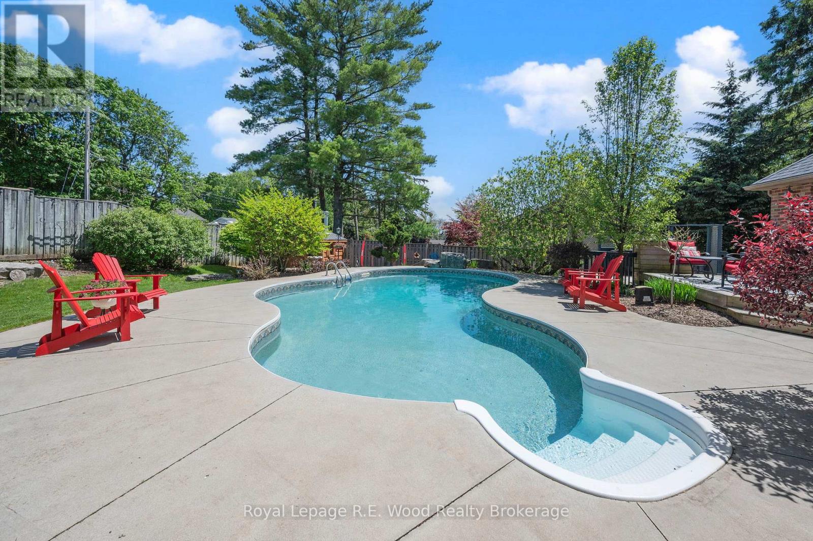 29 WOODSIDE DRIVE - 46