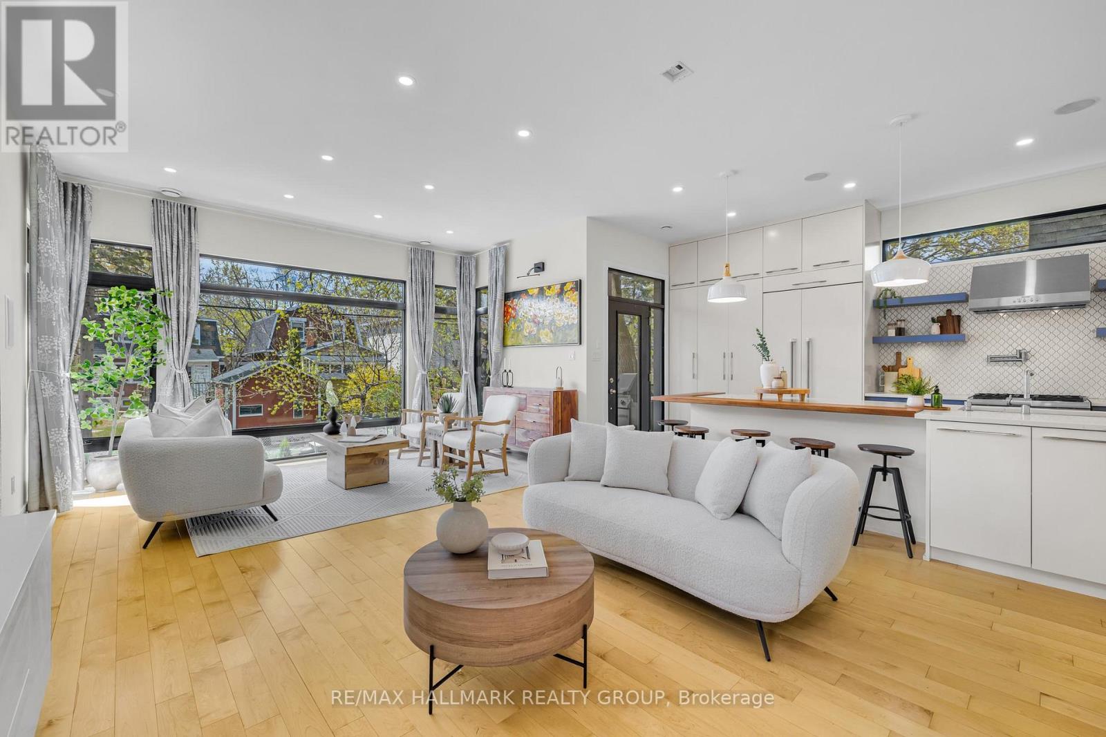 92 GRANGE AVENUE - 12