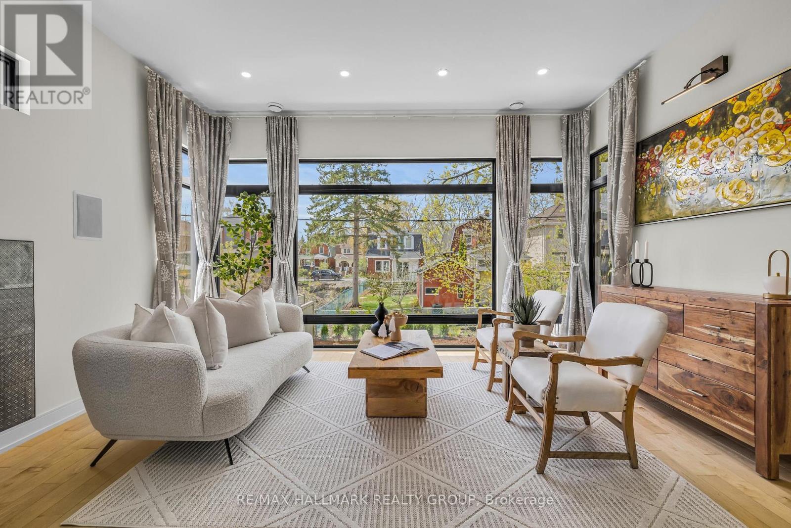 92 GRANGE AVENUE - 13