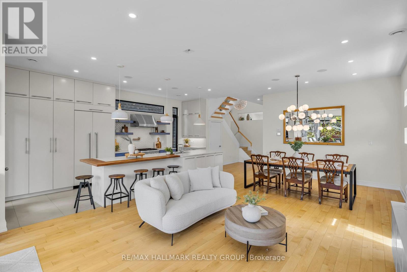 92 GRANGE AVENUE - 6
