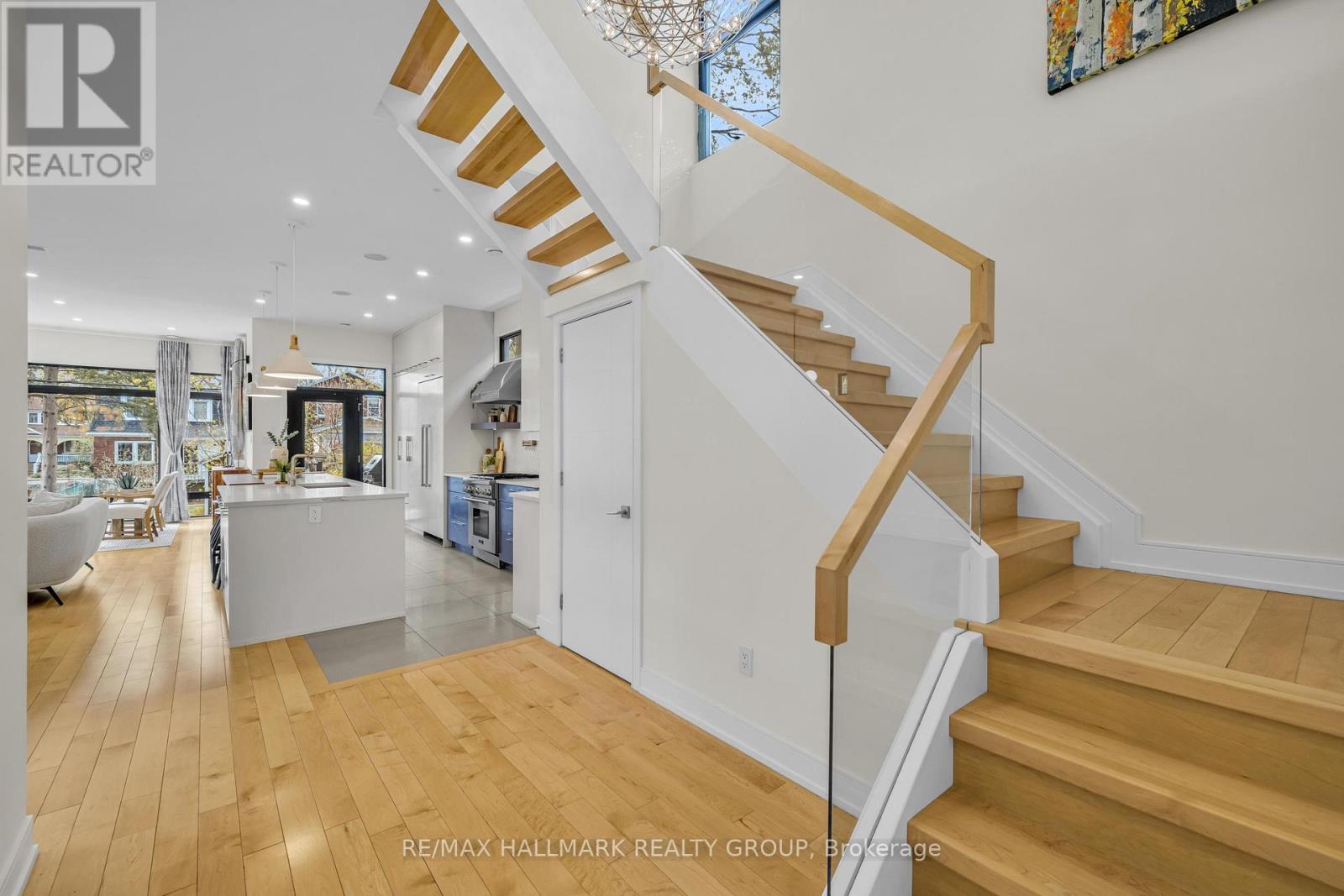 92 GRANGE AVENUE - 4
