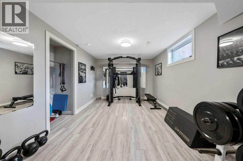 6007 34 Street SW - 31