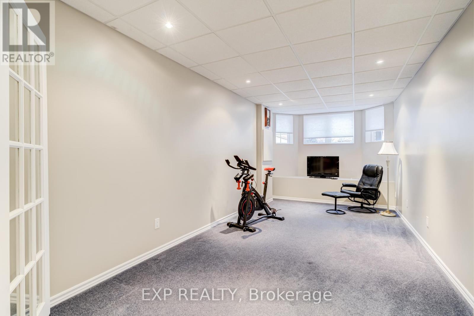 13 BLUEBERRY HILL COURT - 37