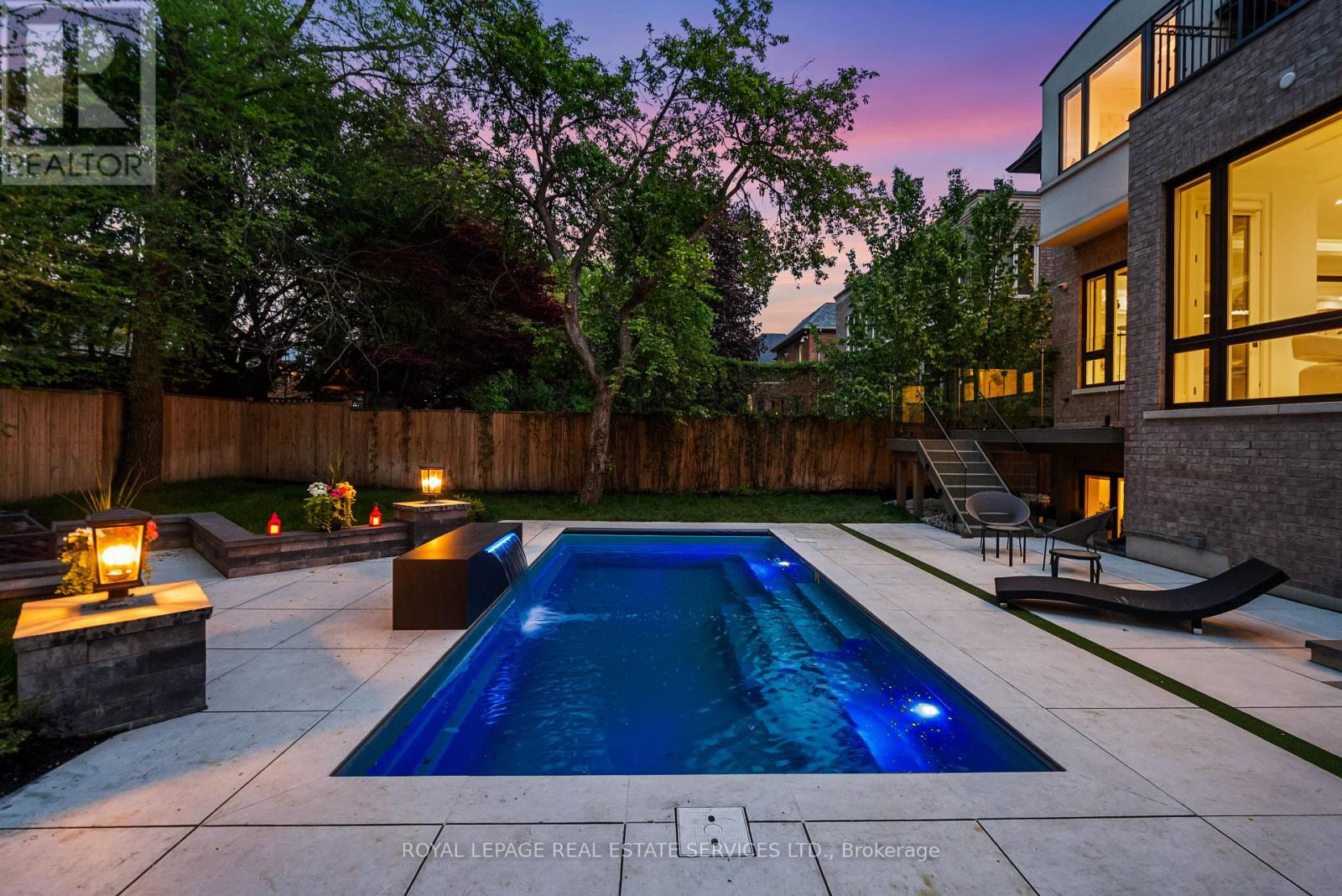 148 MUNRO BOULEVARD - 49
