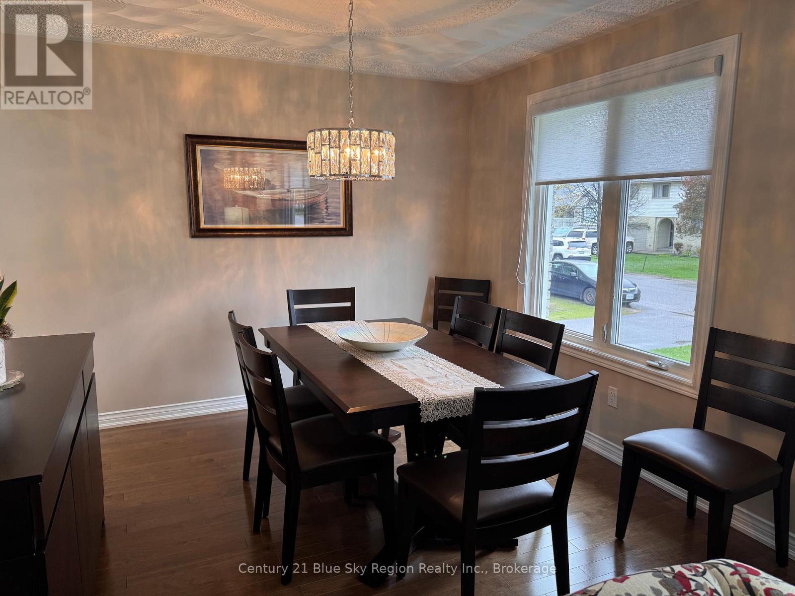 54 HARRIS DRIVE - 11