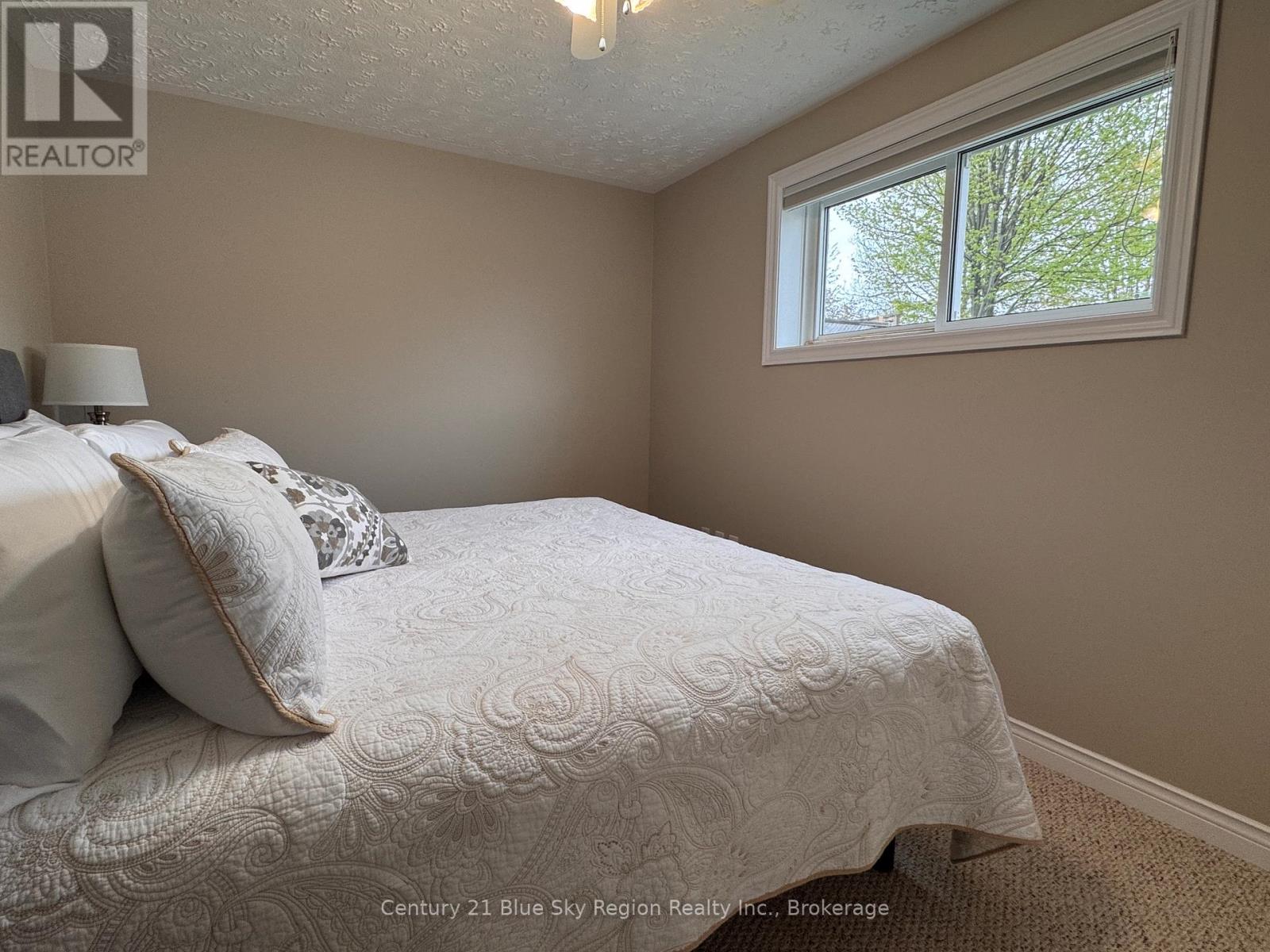 54 HARRIS DRIVE - 27